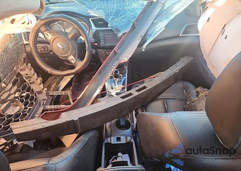 2018 Nissan Sentra S z USA, uszkodzony, nr VIN 3N1AB7AP7JY290377